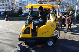 Broom Taxi Began To Be Operated.